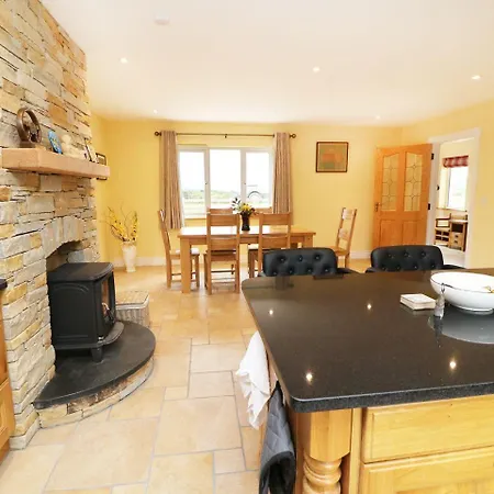 Nyaraló Caha Cottage, *